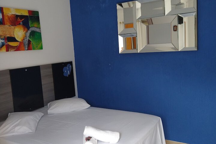 Room 8 of 20