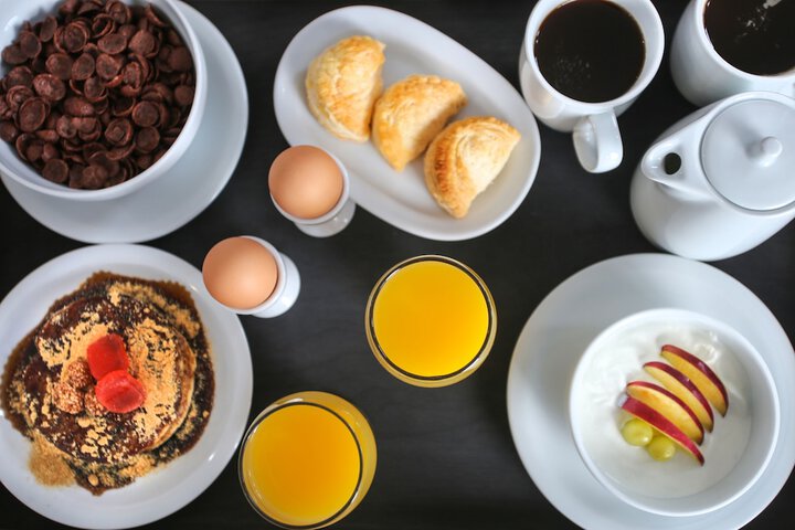 Breakfast/Coffee Service 35 of 41
