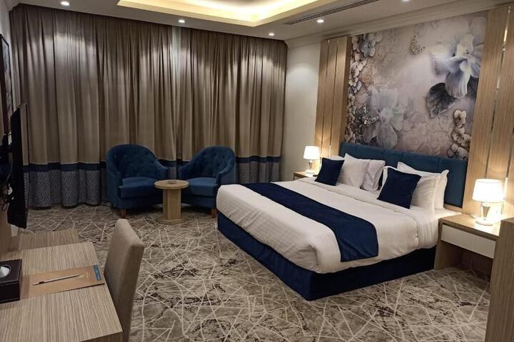 Room 2 of 13