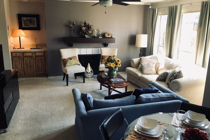 Room 15 of 32