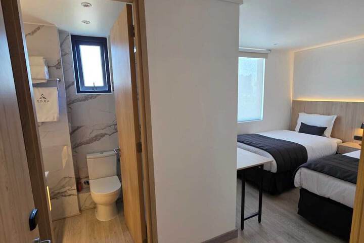 Room 11 of 34