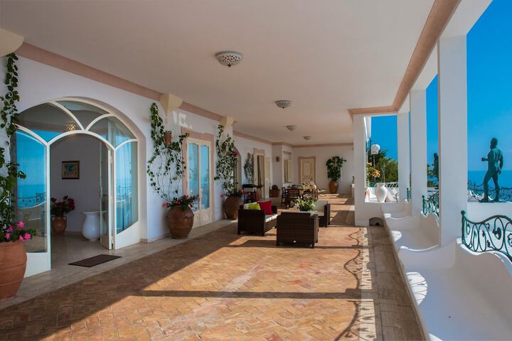 Terrace/Patio 89 of 221