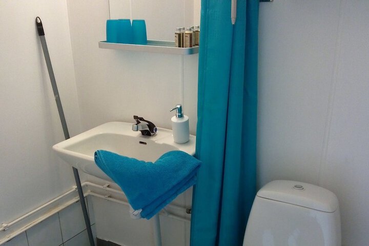 Room 18 of 38
