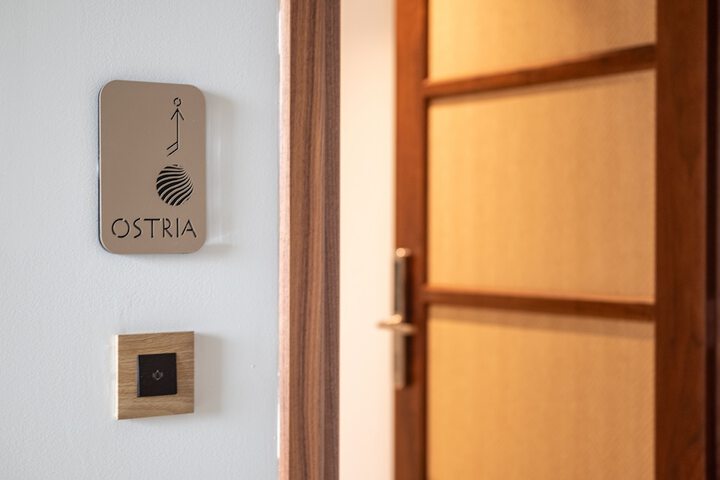 Hotel 86 of 91