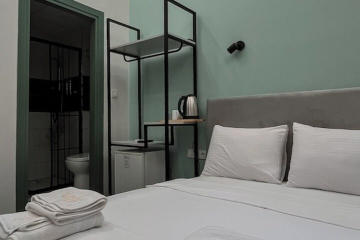 Room 21 of 69
