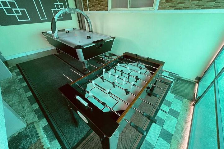 Room 62 of 96