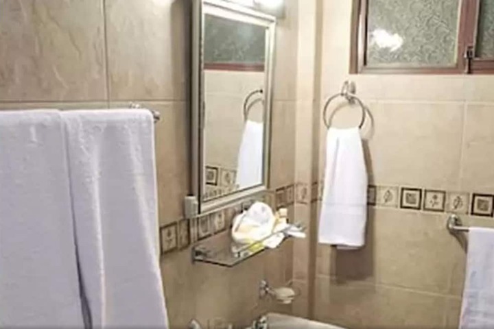 Clean Restrooms