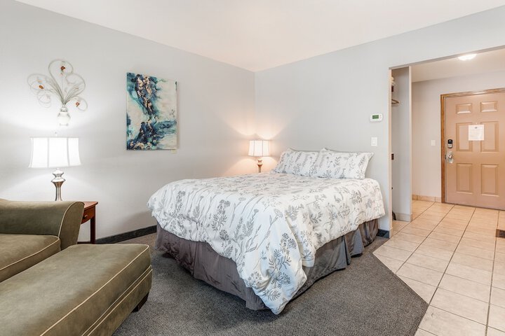 Room 116 of 398
