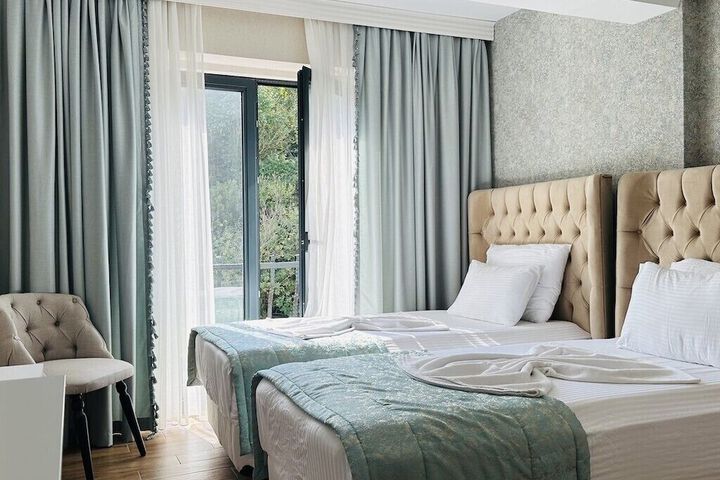 Room 8 of 39