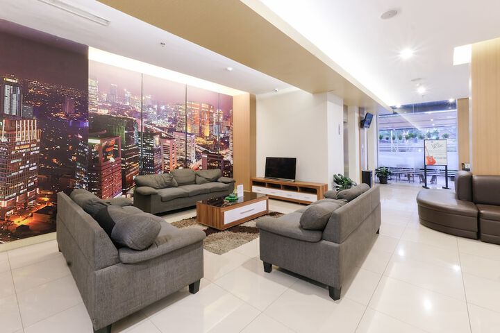 Hotel Lobby