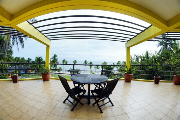 Terrace/Patio 32 of 48