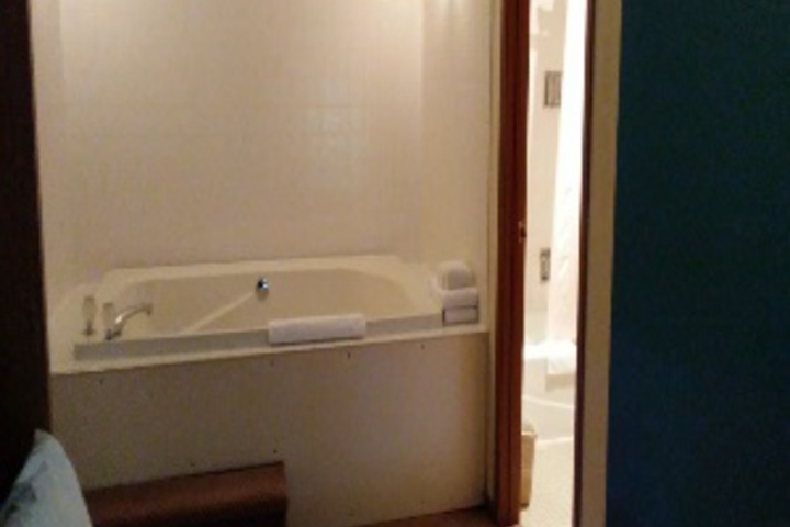 Hot Tub 213 of 348