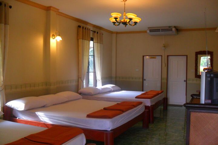 Room 14 of 42