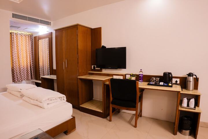 Room 13 of 47