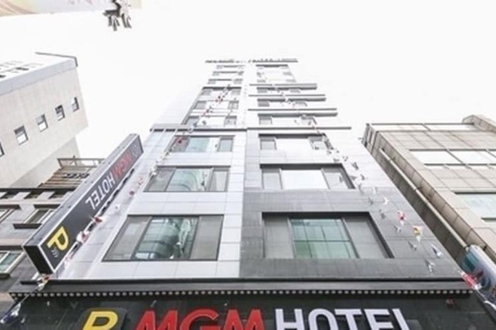 Hotel 43 of 43