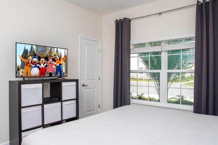 Room 60 of 95