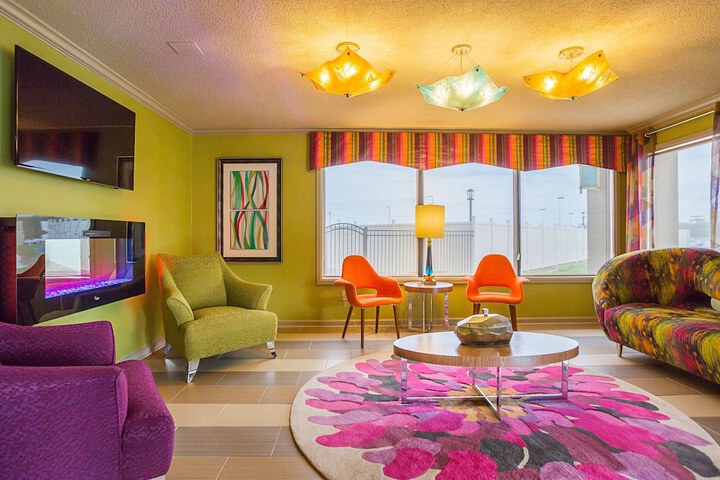 Hotel Interior 4 of 49