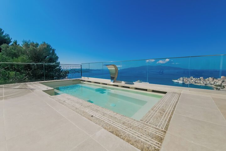 Pool 48 of 126