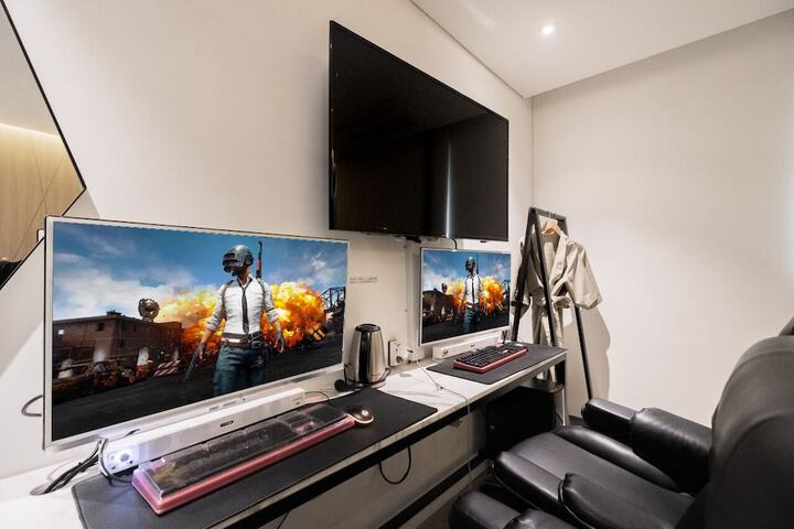Room 7 of 52