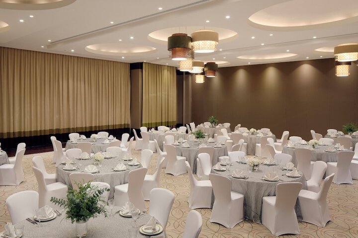 Hotel Interior 129 of 172