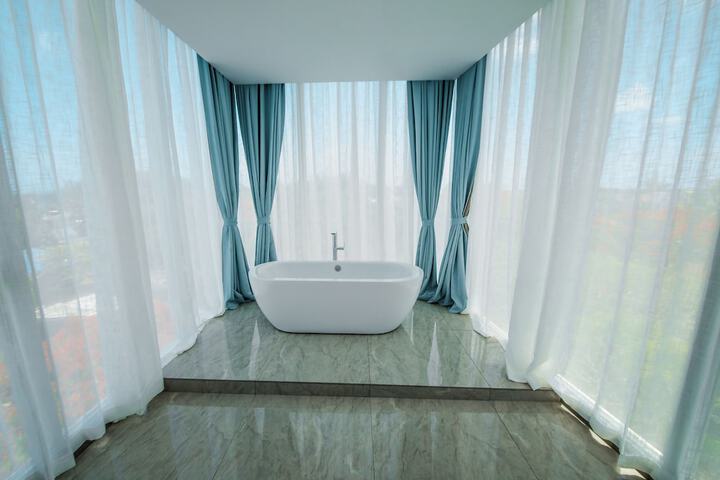 Room 21 of 40
