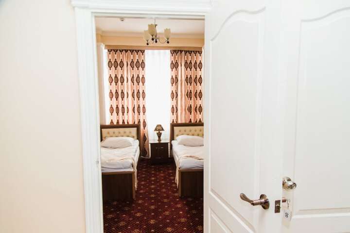 Room 29 of 60