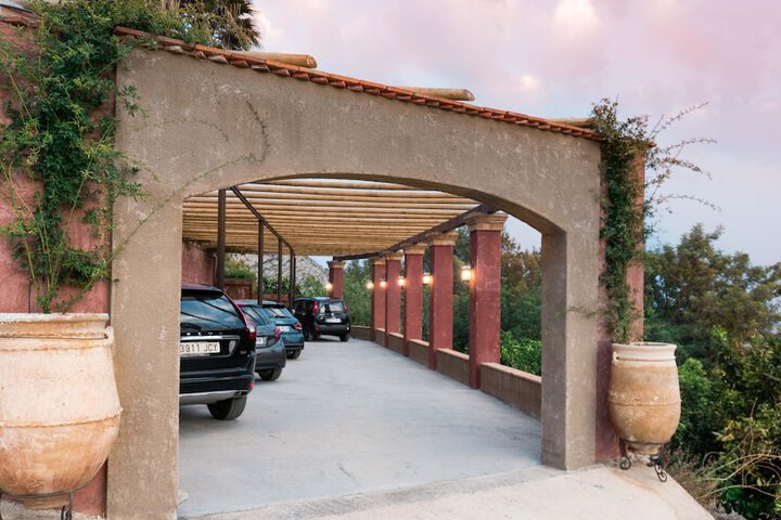 Exterior Photo