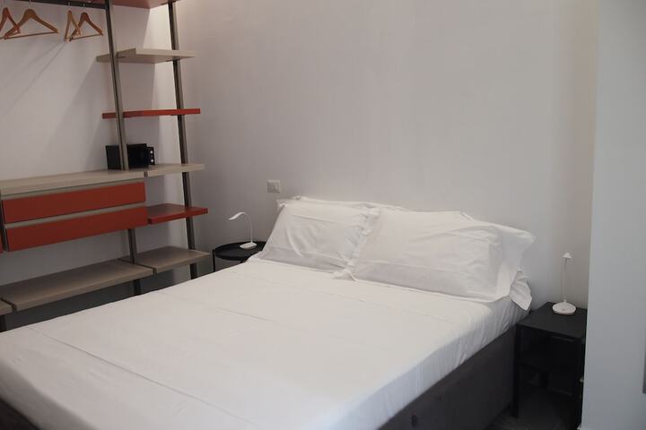 Room 26 of 159