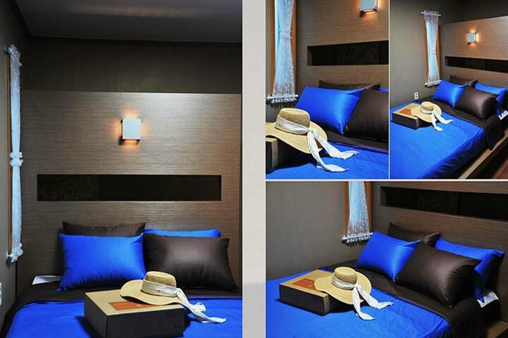 Room 3 of 5