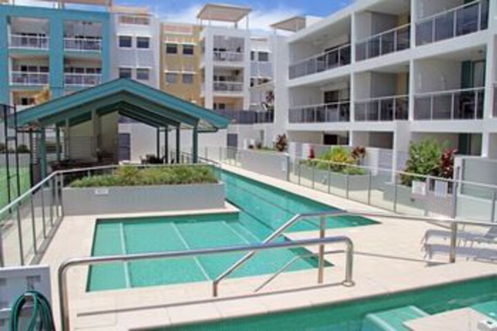 Pool 89 of 107