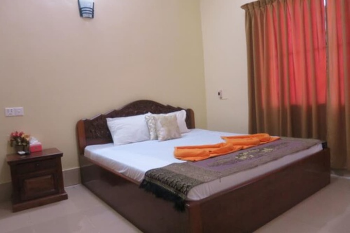 Room 7 of 42
