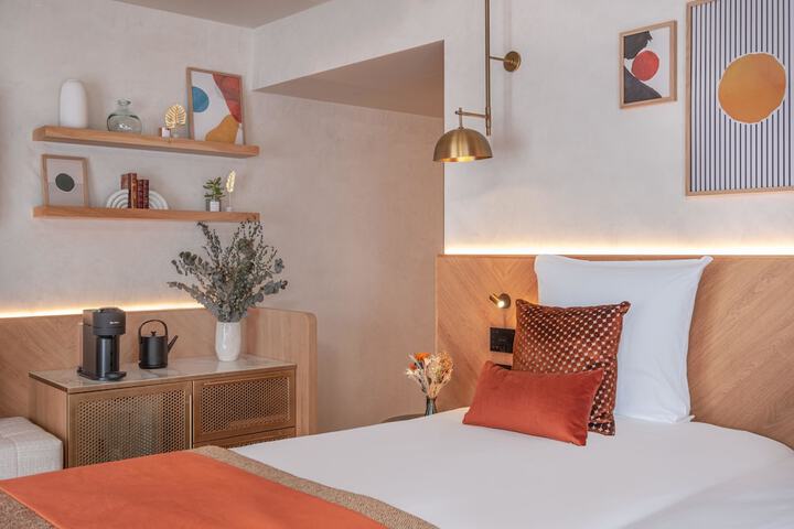 Room 55 of 205
