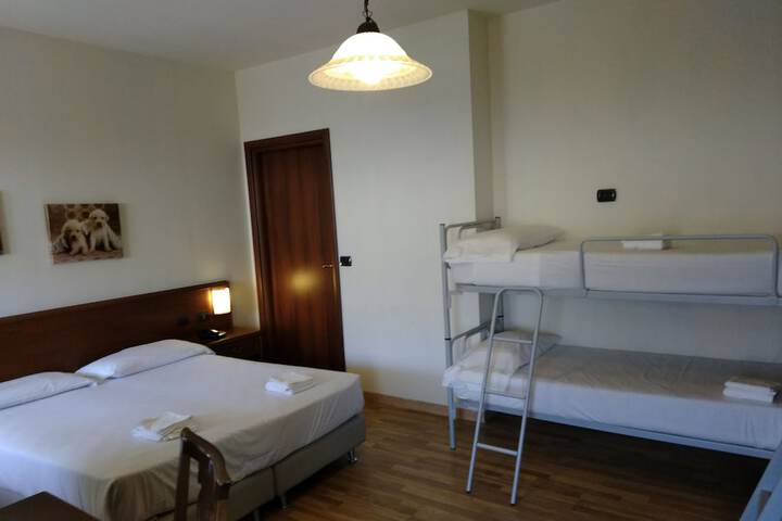 Room 11 of 29