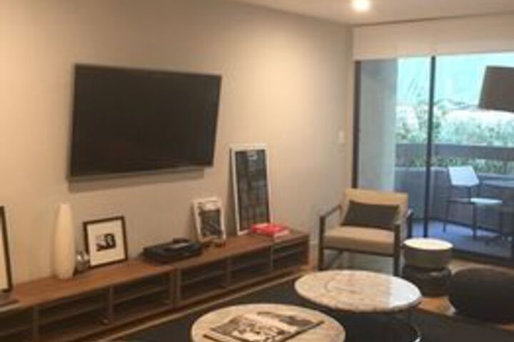 Room 13 of 20
