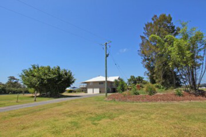 Property Grounds 20 of 30