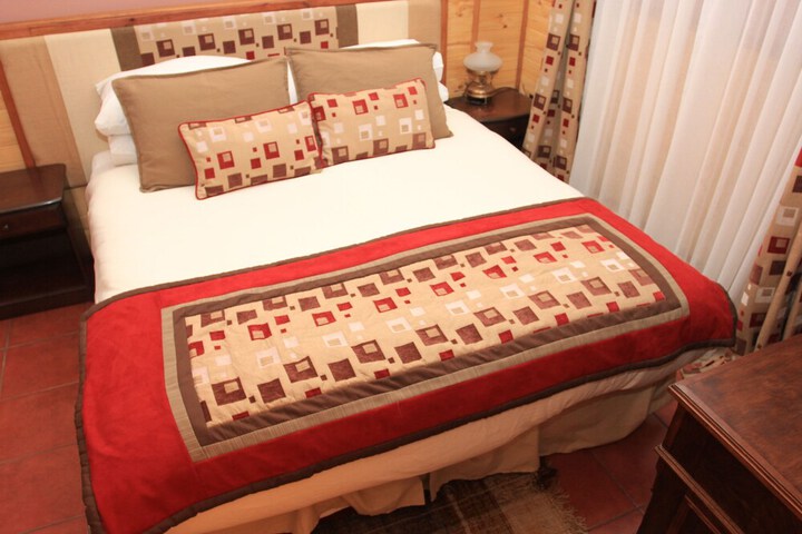 Room 7 of 32