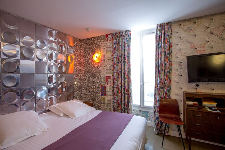 Room 14 of 69