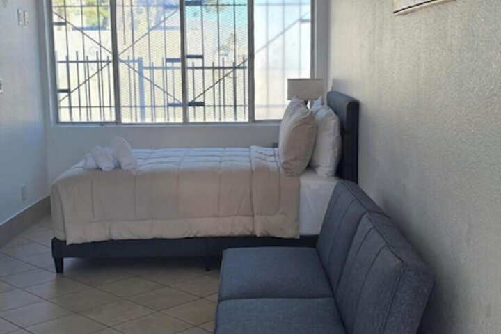 Room 18 of 25