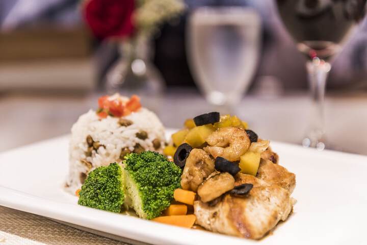 Dining Photos