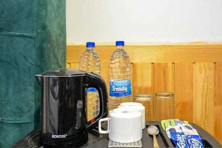 Breakfast/Coffee Service 14 of 27
