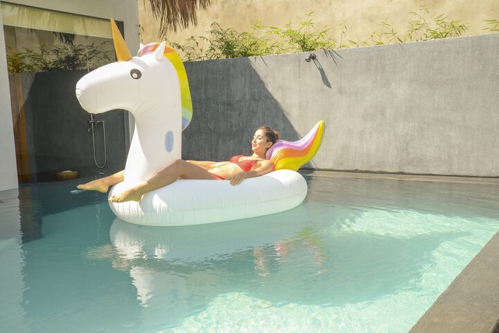 Pool 73 of 126