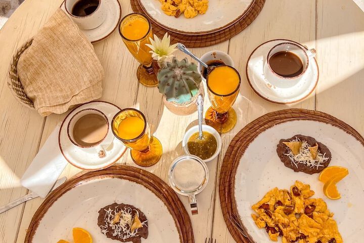 Breakfast/Coffee Service 63 of 82