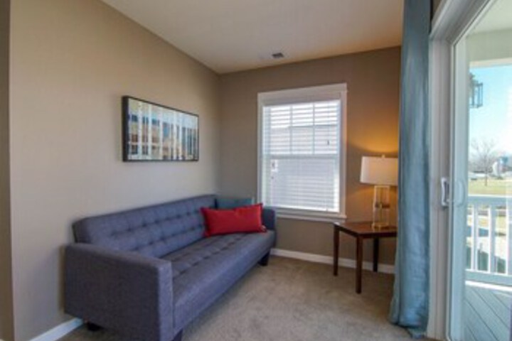 Room 5 of 14