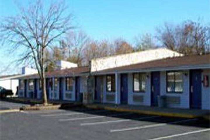 Knights Inn Charlotte in Charlotte, NC