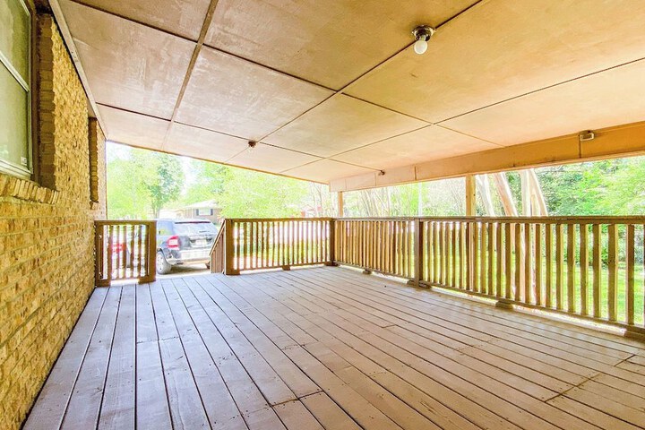 Terrace/Patio 27 of 31