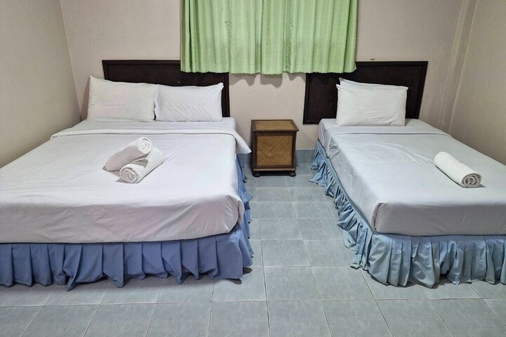 Room 65 of 125
