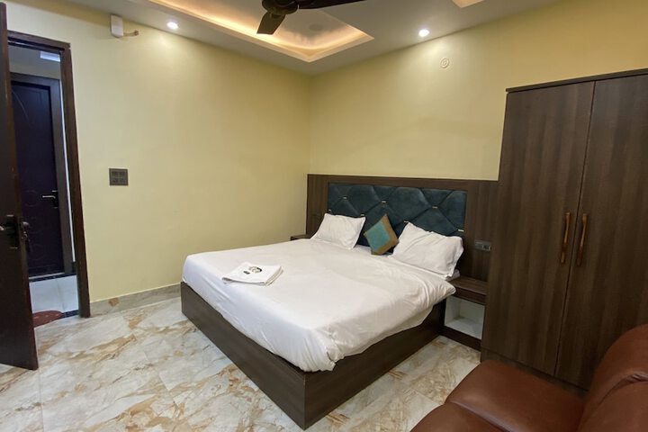 Room 7 of 21