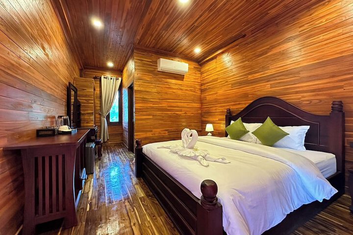 Room 5 of 26