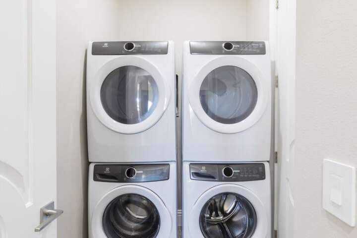 Laundry 17 of 39