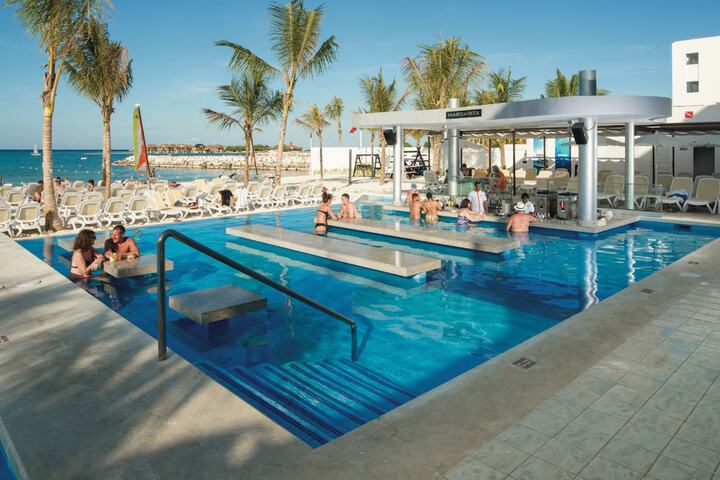 Pool 54 of 66